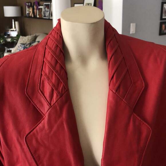 Vintage Jacqueline Ferrar Long Red Soft Genuine Leather Coat size medium - Picture 4 of 12